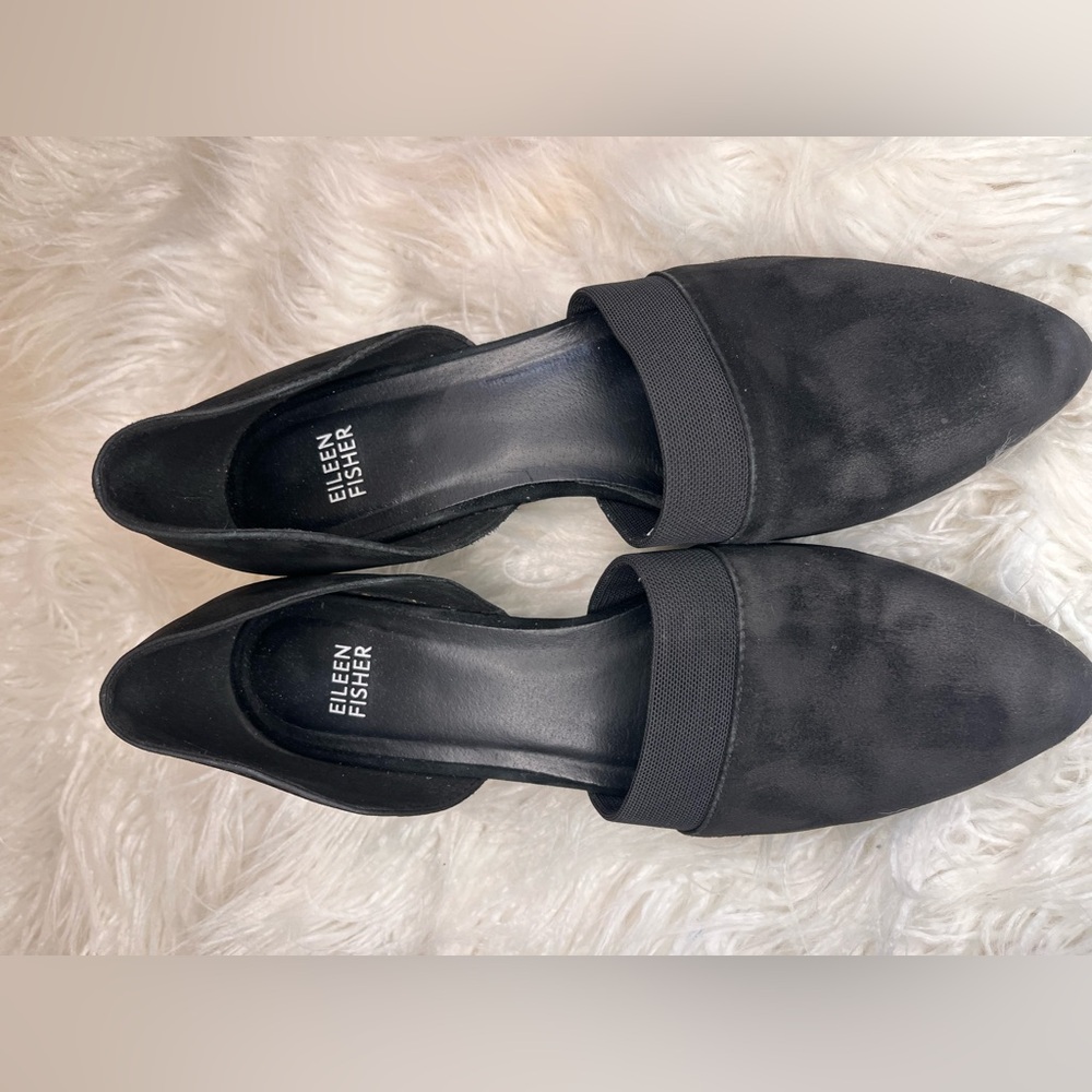 Eileen Fisher Women's Elegant Black Loafers - Picture 2 of 4